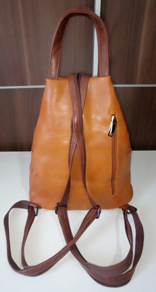Mochila mostaza y marrón multiposiciones
