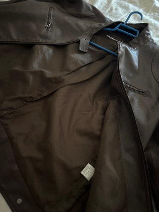 Chaqueta de cuero marrón