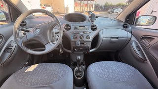 Toyota Yaris 2002