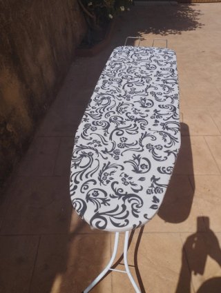 Tabla de planchar plegable