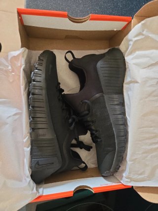 Tenis Nike W Free Metcon 6 Negro