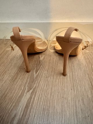 Sandalias Zara Tacón Fino Beige