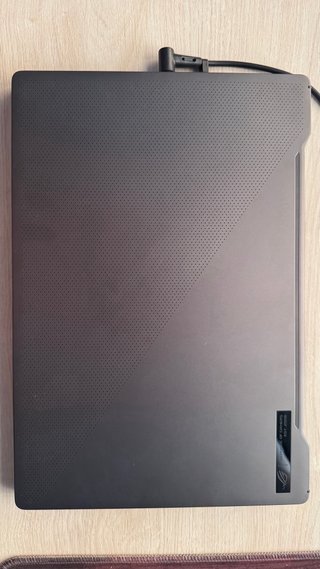 Portátil Asus ROG Zephyrus G14 RTX2060 14”