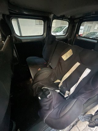 Nissan NV200 2013