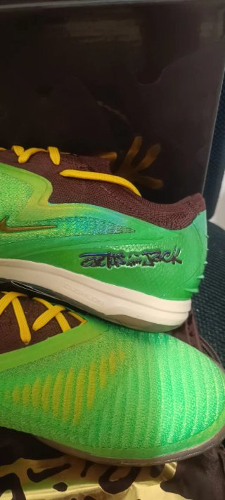 Nike Travis Scott Phantom 6 Low Elite IC SE
