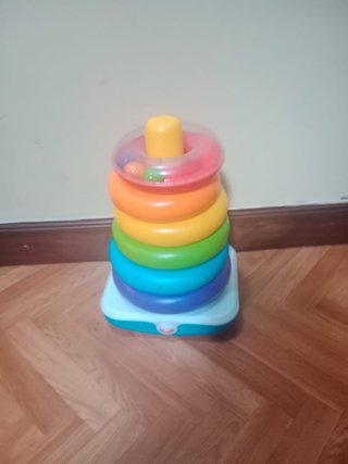 Juguete apilable de colores