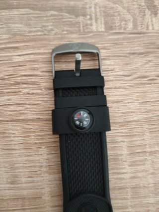 Reloj Timex Expedition Negro y Verde Militar