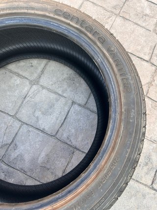 2 Neumáticos 205/50 R17 Como nuevo