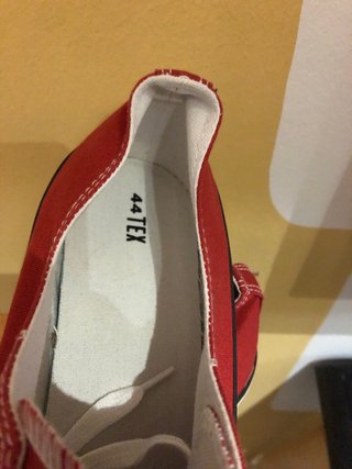 Zapatillas Tela Rojas (lookalike) Talla 44