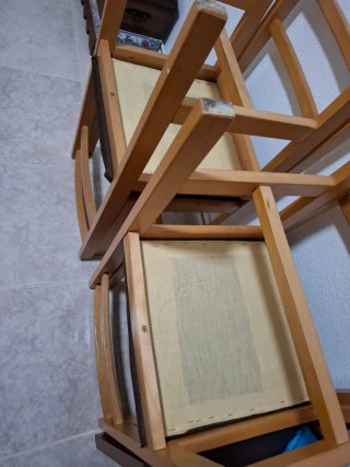 4 Sillas de Madera con Asiento Marrón