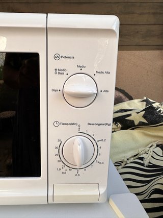 Microondas Svan SVMW700 700W ibiza