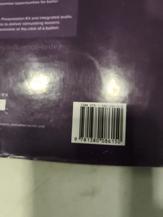 INFLUENCE TODAY 2 Student's book: libro de text...