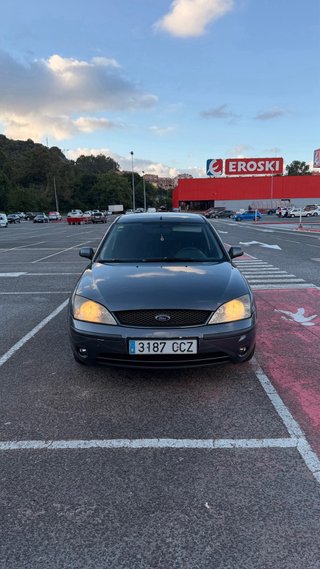 Ford Mondeo 2002