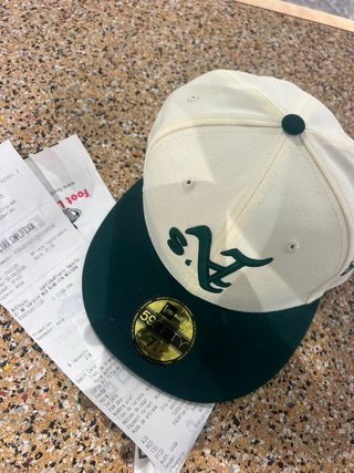 Gorra New Era Beige y Verde