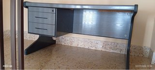 Escritorio de oficina madera gris