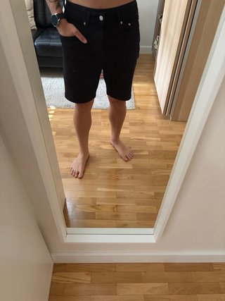 Bermudas Zara negras