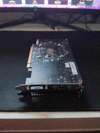 Tarjeta Gráfica NVIDIA 1650 ASUS 4GB