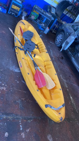 Kayak naranja RTM