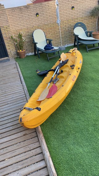 Kayak naranja RTM