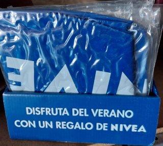 Caja 20 Balones Hinchables NIVEA NUEVOS 40 cms