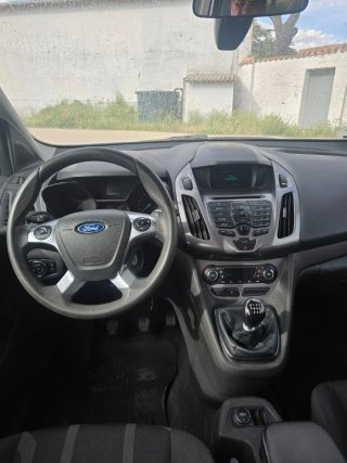 Ford Grand Tourneo Camperizada