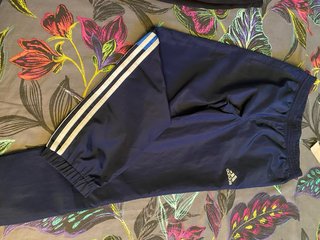 Lote de ropa deportiva