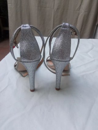 Zapatos de tacón Gina plateados
