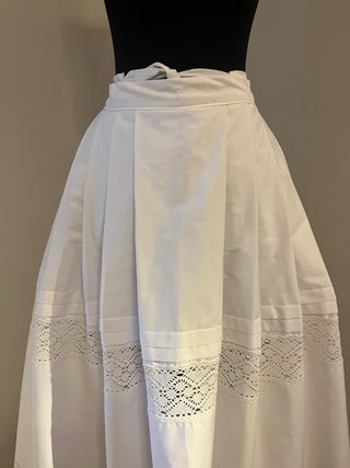 Enagua Regional Baturra Blanca