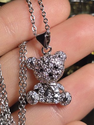 Collana orsetto con cristalli placcata argento