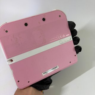Nintendo 2DS Tomodachi Life Rosa