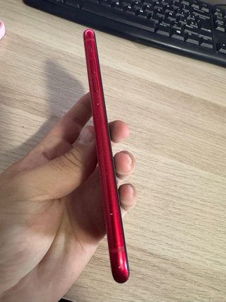 iPhone 11 64GB Rojo Batería 71%