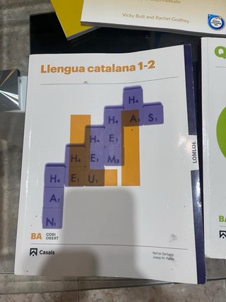 Libro Lengua Castellana 1-2 (entre otros)