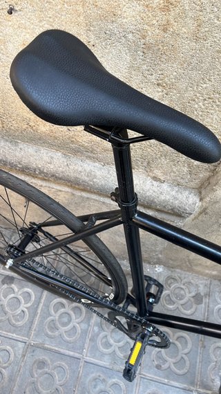 Bicicleta fixie negra con ruedas Weinmann DNZ 18!