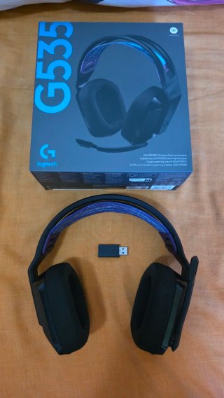 Logitech G535 Lightspeed Inalámbrico Negro/Morado