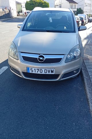 Opel Zafira 2006.