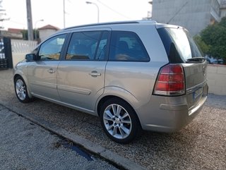 Opel Zafira 2006.