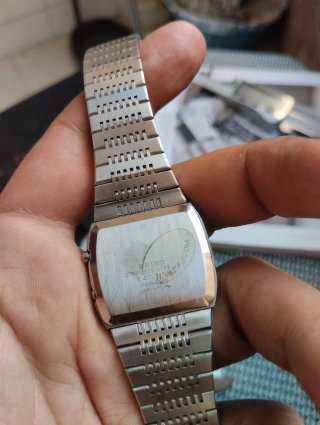 Reloj Seiko Quartz LC Digital