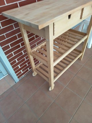 Mesa alta de cocina madera