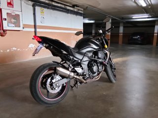 Kawasaki Naked Negra