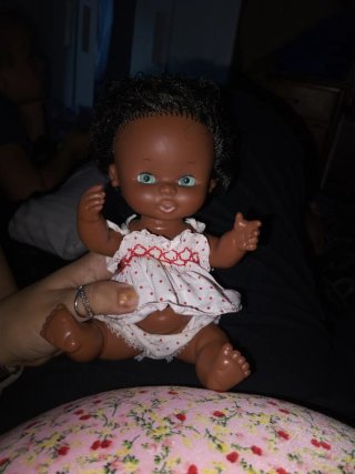 Muñeca currina negrita años 70