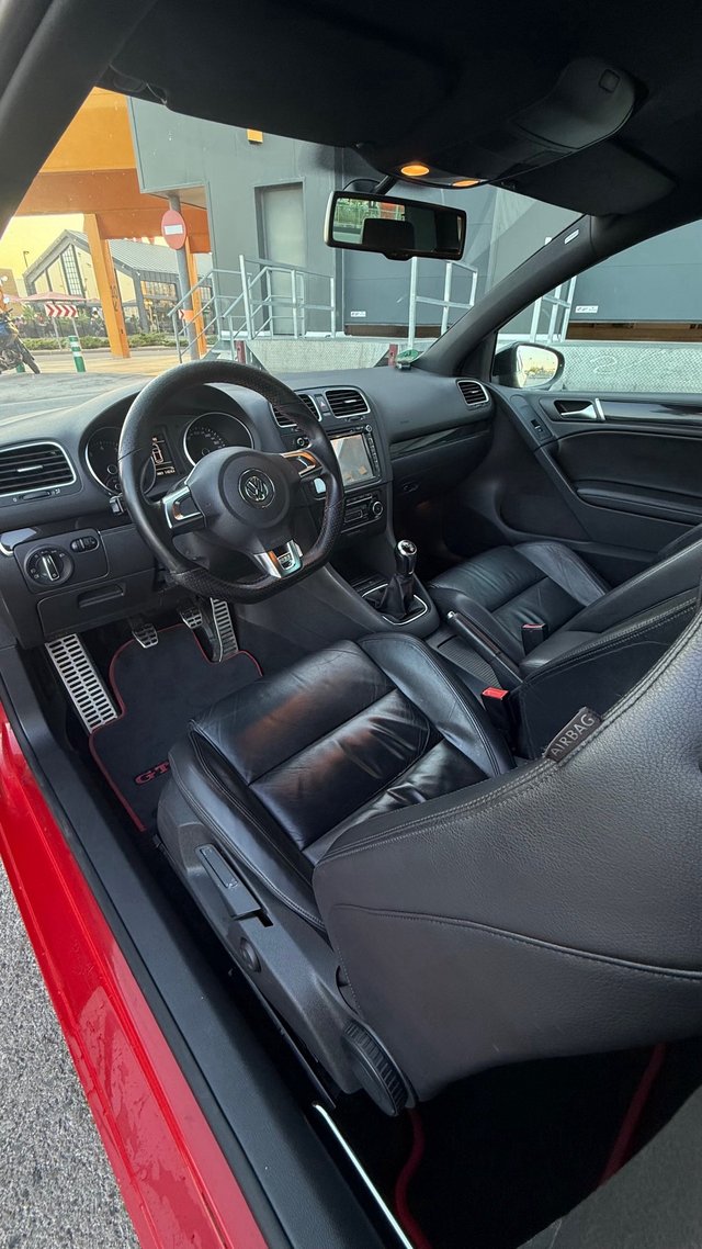Volkswagen Golf GTI Mk6 2.0 TSI 210 CV Manual