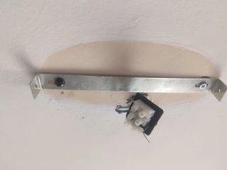 Lámpara plafón cristal y metal. Incluyo bombillas