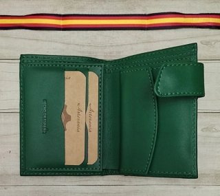 REBAJA. CARTERA CON MONEDERO + REGALO PULSERA