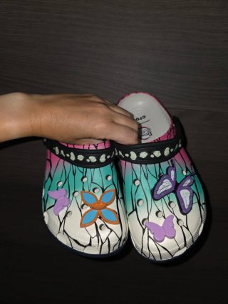 Crocs Demon Slayer Talla 38-39
