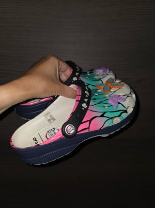 Crocs Demon Slayer Talla 38-39