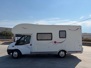 Autocaravana 6 plazas Challenger Genesis - 2010