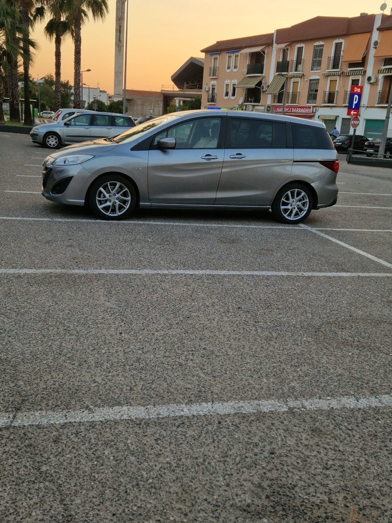 Mazda 5 2011 - foto 1