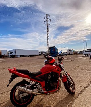 Suzuki Bandit 650 GSXF 2005 Roja