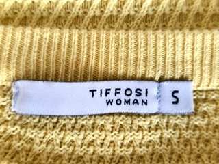 Jersey de color amarillo. Tiffosi. Talla S