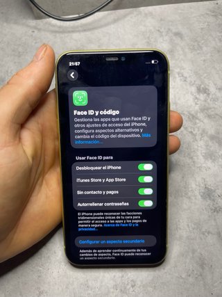 iPhone 11 256GB Amarillo | Face ID | 140€